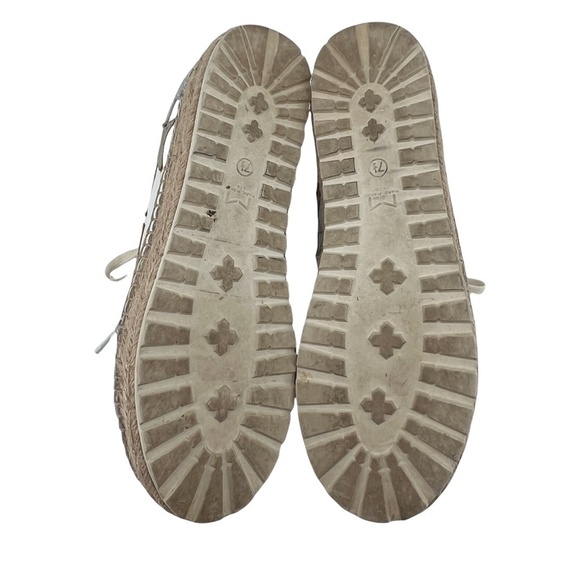 Marc Fisher White Gold Silver Star Platform Jute Sneakers Size 7 1/2 Women’s - Picture 9 of 10